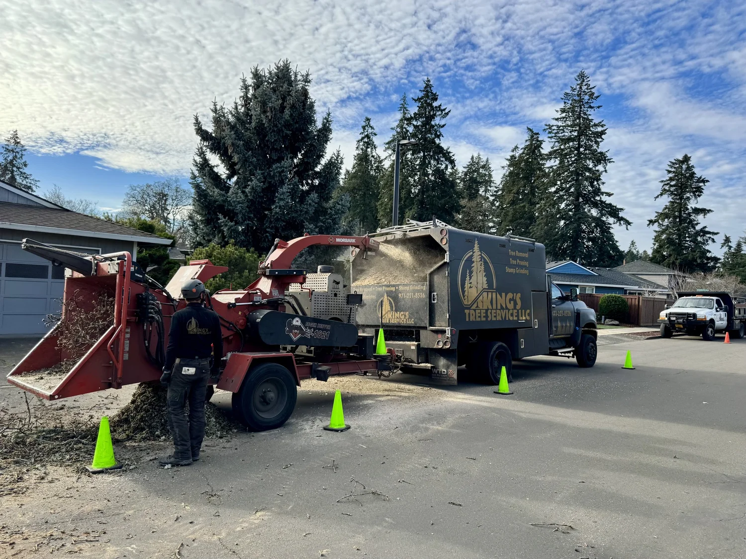 King’s Tree Service crew and equipment at a residential job site
